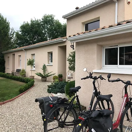 Konukevi D'hotes Les Bacquerins 3*