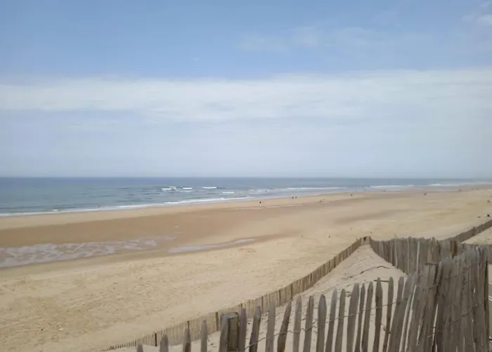 D'hotes Les Bacquerins Sainte-Helene (Gironde)